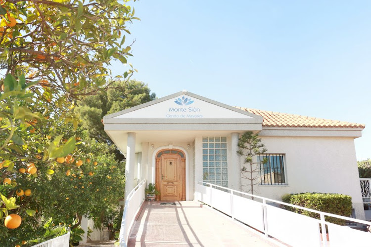 Centro De Mayores Monte Sión