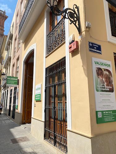 Residencia Tercera Edad Valsenior Torres De Serranos