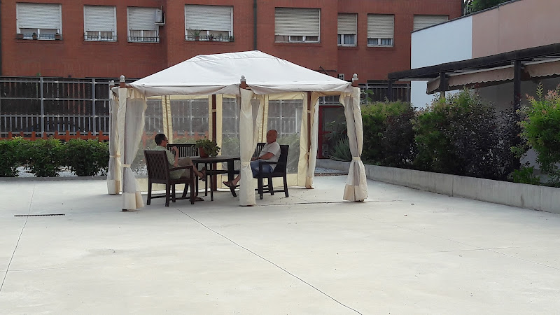 Residencia Y Centro De Día Vallbona